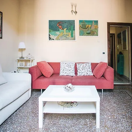 Apartment La Casetta Di Filippo E Chiara Pisa